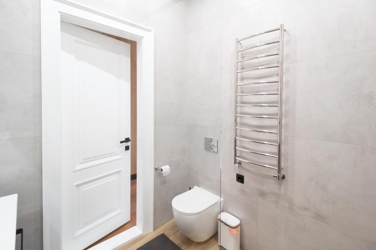 Seveneleven Apartments 체르니우치 외부 사진