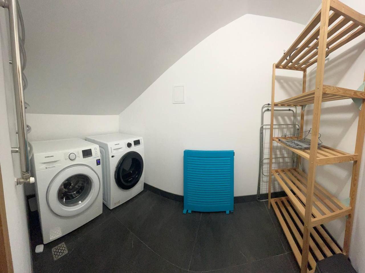 Seveneleven Apartments 체르니우치 외부 사진
